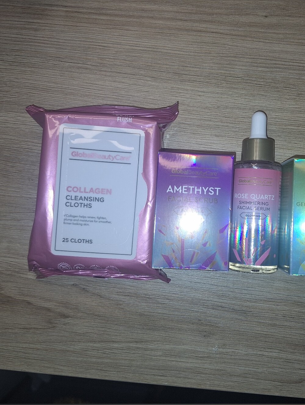 Jade Holographic Facial Care Set